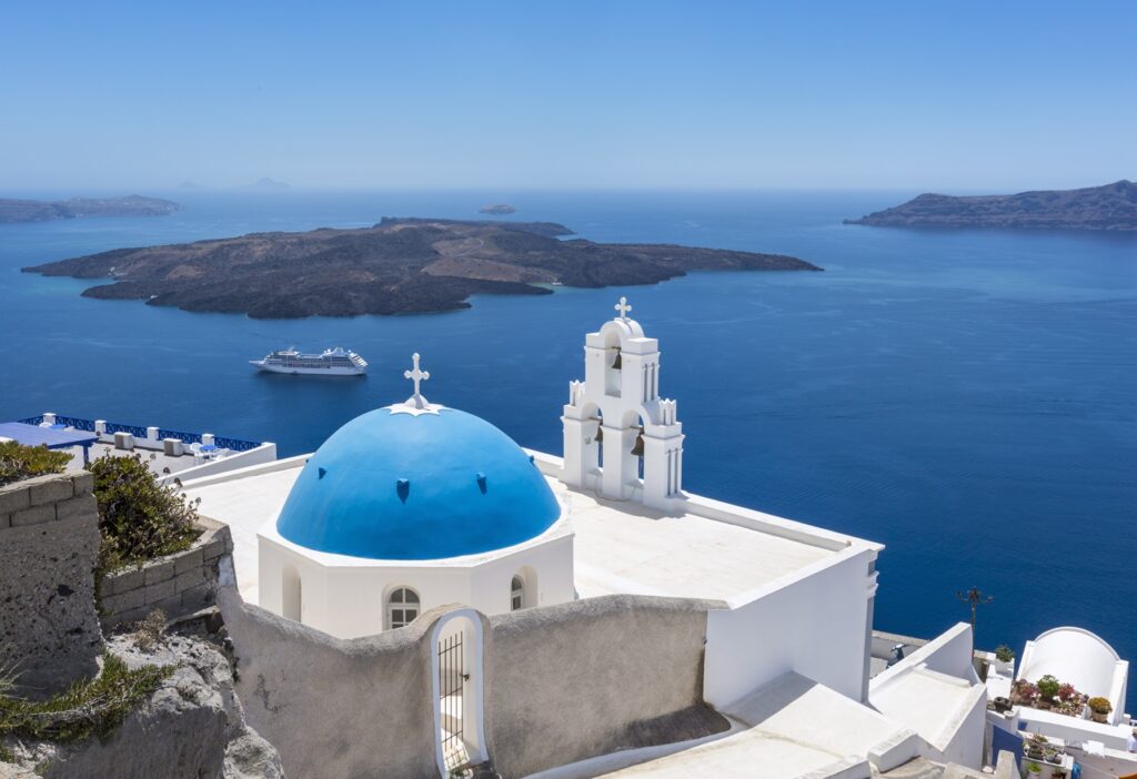 santorini-cruise-schedule-august-2025-cruising-in-greece